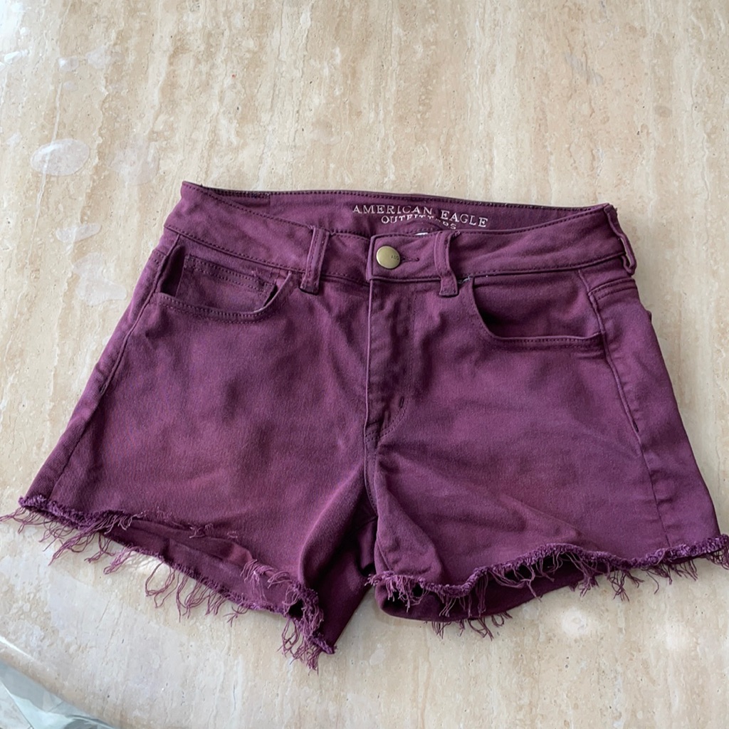American Eagle Outfitters Shorts.